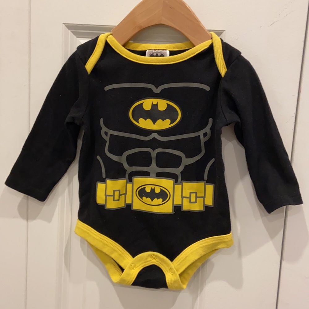 3/$15 Batman Long Sleeved Onesie/Diaper Shirt